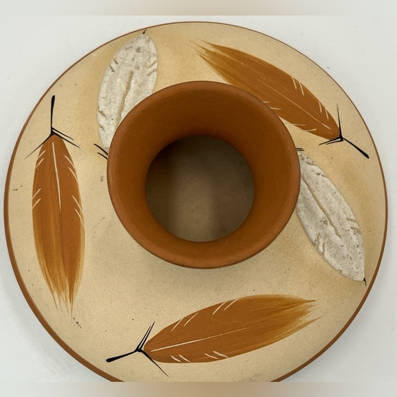 Desert Pueblo Pottery Vase, Native American Hand-Painted (Vintage Buckskin) - Picture 3 of 7